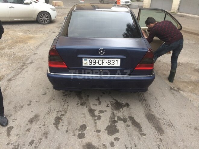Mercedes C 240 1998, 319,000 km - 2.4 l - Bakı