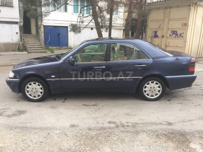Mercedes C 240 1998, 319,000 km - 2.4 l - Bakı
