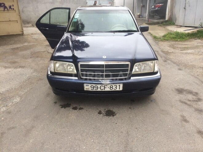 Mercedes C 240 1998, 319,000 km - 2.4 l - Bakı