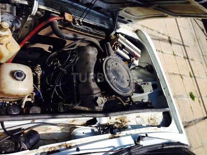 LADA (VAZ) 2106 1982, 175,800 km - 1.6 l - Salyan
