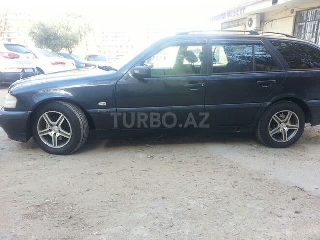 Mercedes C 180 1999, 285,000 km - 1.8 l - Bakı
