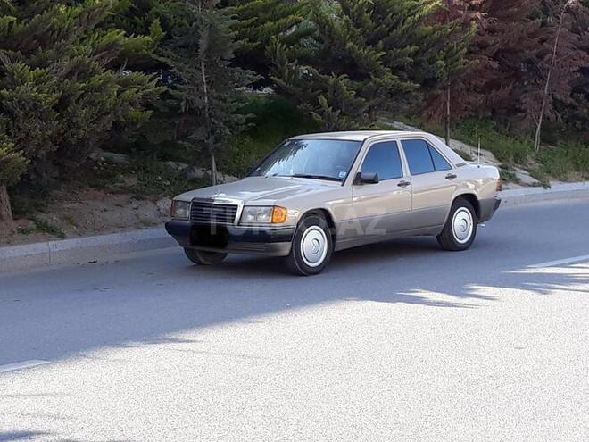 Mercedes 190 1991, 299,735 km - 1.8 l - Bakı