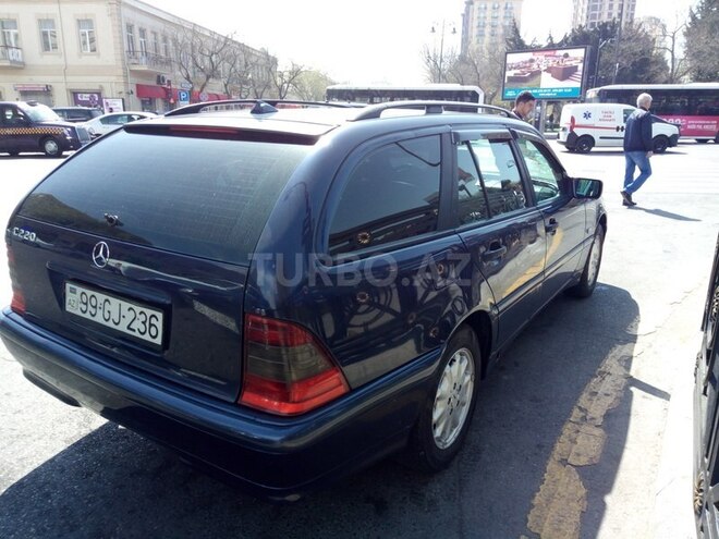 Mercedes C 220 1999, 252,000 km - 2.2 l - Bakı