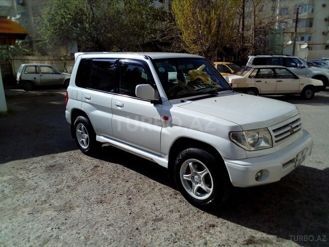 Mitsubishi Pajero io 2000, 218,000 km - 1.8 л - Bakı
