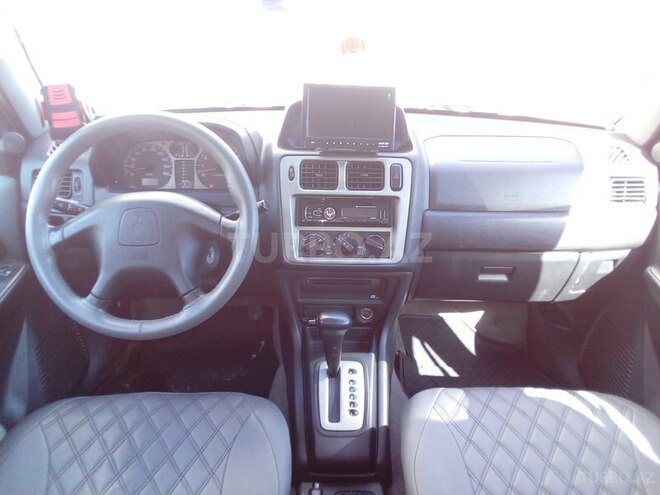 Mitsubishi Pajero io 2000, 218,000 km - 1.8 л - Bakı