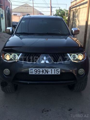 Mitsubishi L200 2008, 228,000 km - 2.5 l - Bakı