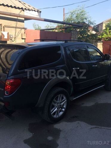 Mitsubishi L200 2008, 228,000 km - 2.5 l - Bakı