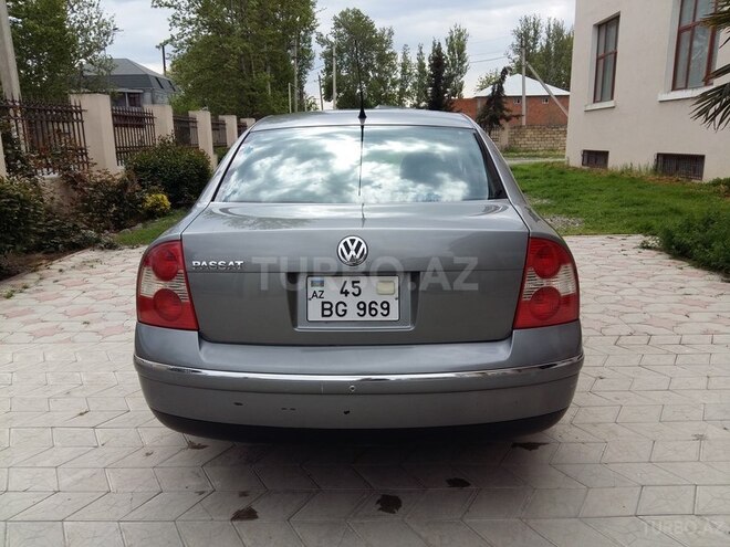Volkswagen Passat 2002, 222,000 km - 1.8 l - Mingəçevir