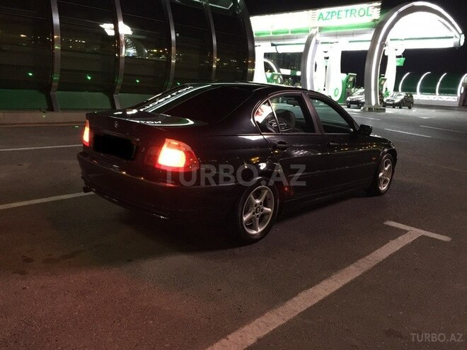 BMW 318 2000, 306,478 km - 1.9 l - Bakı