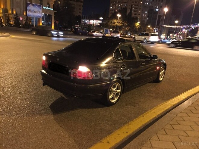 BMW 318 2000, 306,478 km - 1.9 l - Bakı