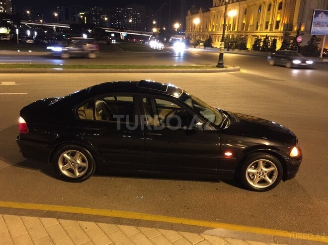 BMW 318 2000, 306,478 km - 1.9 l - Bakı