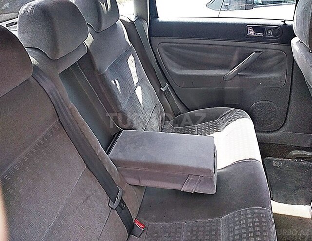 Volkswagen Passat 2001, 360,000 km - 1.8 l - Bakı