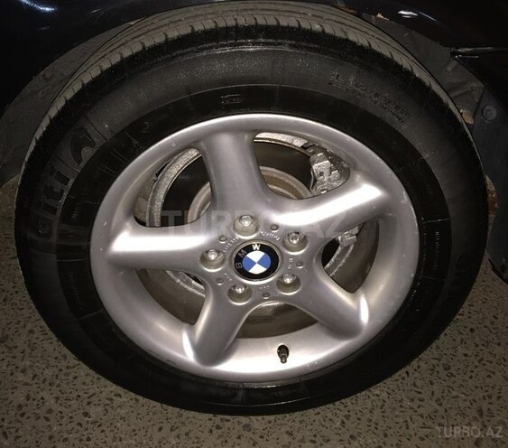 BMW 318 2000, 306,478 km - 1.9 l - Bakı