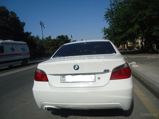 BMW 525 2005, 204,000 km - 2.5 l - Bakı