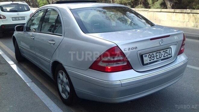 Mercedes C 200 2001, 181,400 km - 2.0 l - Bakı