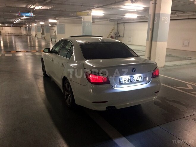 BMW 530 2005, 300,000 km - 3.0 l - Bakı