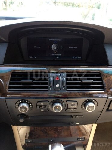 BMW 530 2005, 300,000 km - 3.0 l - Bakı