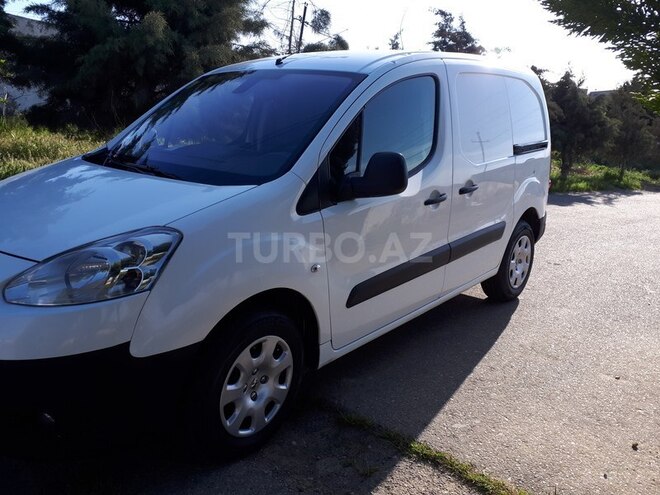 Peugeot Partner 2014, 165,000 km - 1.6 l - Bakı