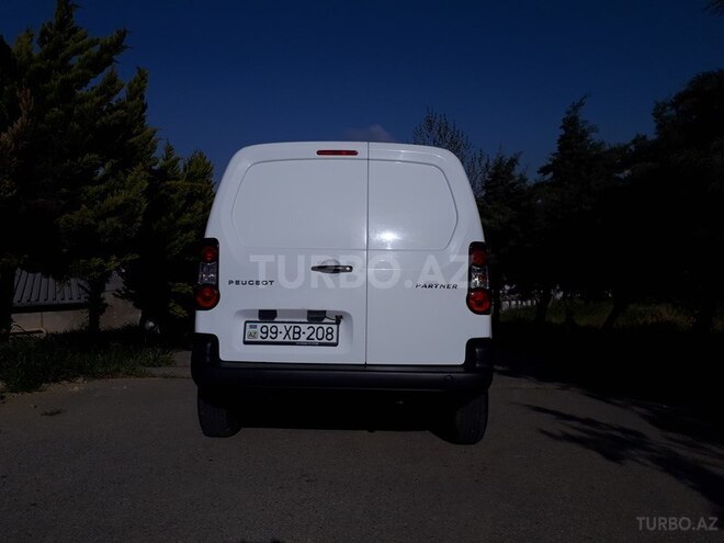 Peugeot Partner 2014, 165,000 km - 1.6 l - Bakı