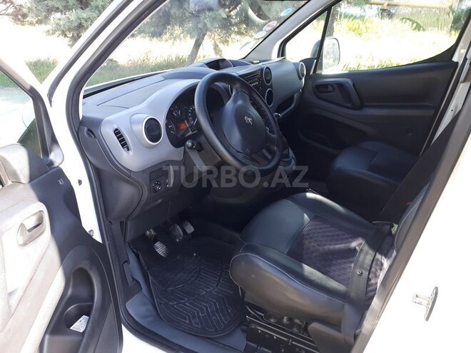 Peugeot Partner 2014, 165,000 km - 1.6 l - Bakı