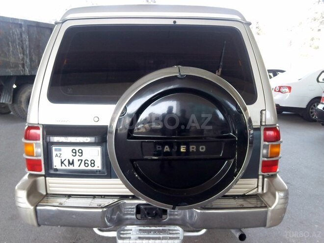 Mitsubishi Pajero 1993, 265,000 km - 3.0 l - Bakı