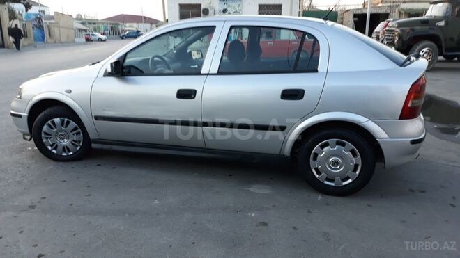 Opel Astra 2002, 317,000 km - 1.6 л - Bakı