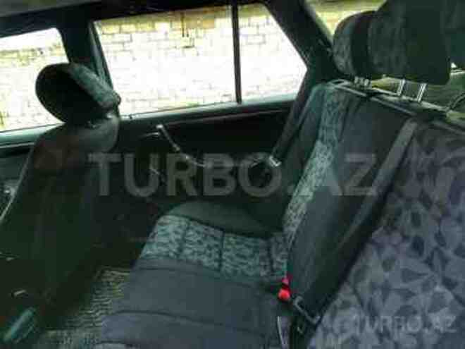 Mercedes C 200 1999, 250,000 km - 2.0 l - Qusar