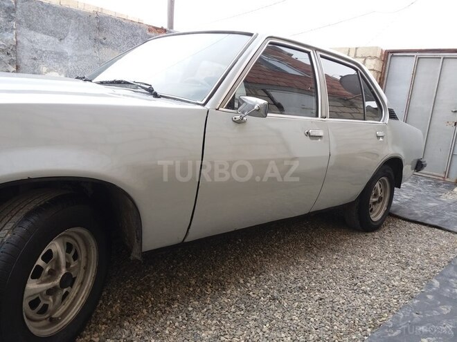 Opel Ascona 1979, 350,000 km - 2.0 l - Sumqayıt