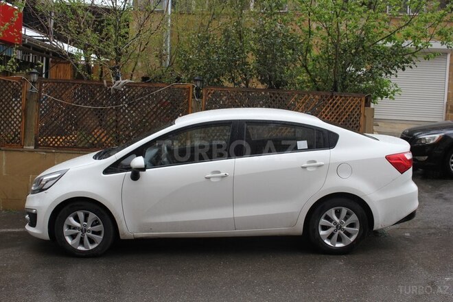 Kia Rio 2015, 75,000 km - 1.4 л - Bakı