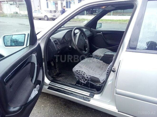 Mercedes C 200 1998, 230,000 km - 2.0 l - Sumqayıt