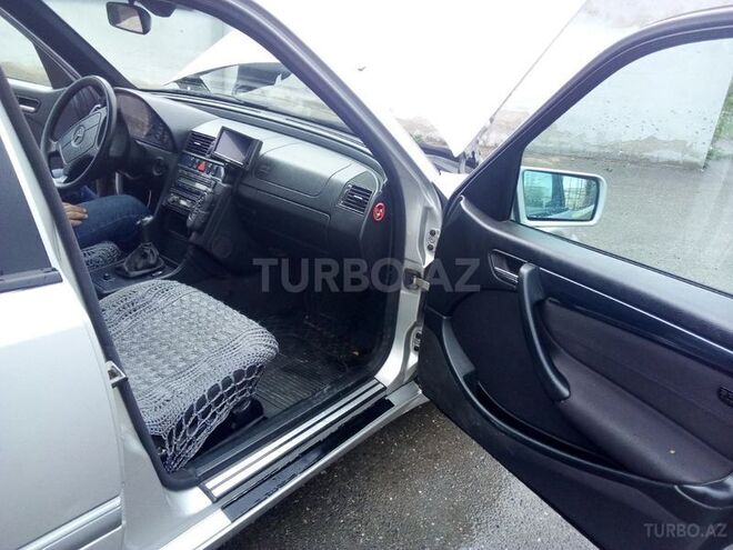 Mercedes C 200 1998, 230,000 km - 2.0 l - Sumqayıt