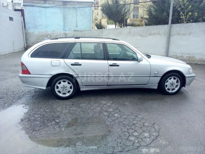 Mercedes C 200 1998, 230,000 km - 2.0 l - Sumqayıt