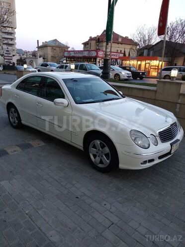 Mercedes E 240 2005, 165,000 km - 2.6 л - Bakı