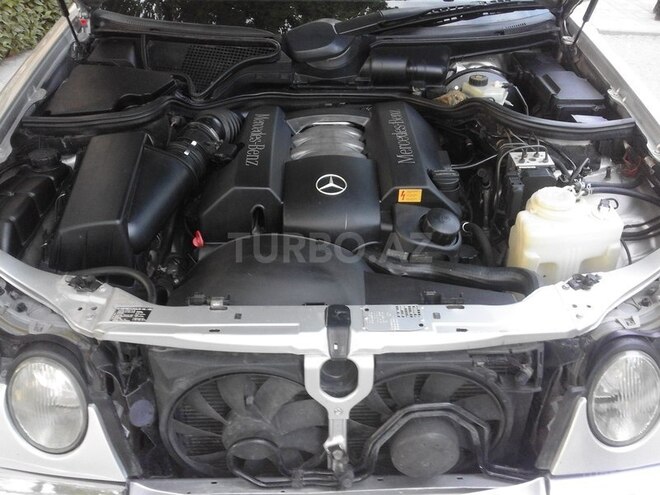 Mercedes E 240 1997, 397,289 km - 2.4 л - Yevlax