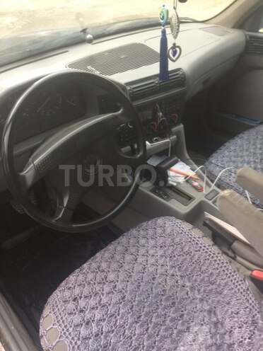 BMW 520 1994, 250,000 km - 2.0 l - Gəncə