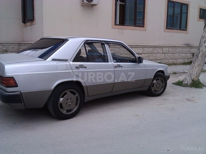 Mercedes 190 1988, 230,001 km - 2.0 l - Bakı