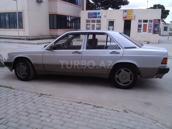 Mercedes 190 1988, 230,001 km - 2.0 l - Bakı
