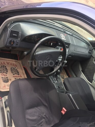 Mercedes C 180 1995, 310,000 km - 1.8 л - Bakı