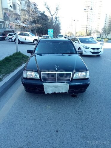 Mercedes C 220 1999, 456,000 km - 2.2 л - Bakı