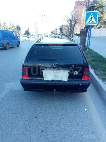 Mercedes C 220 1999, 456,000 km - 2.2 л - Bakı