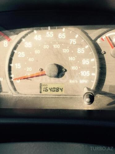 Suzuki Grand Vitara 2001, 220,000 km - 2.7 л - Bakı