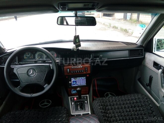 Mercedes 190 1993, 355,000 km - 2.3 л - Bakı