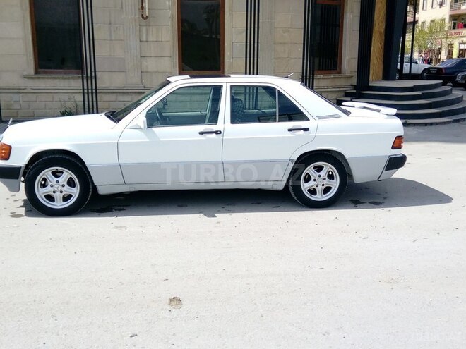 Mercedes 190 1993, 355,000 km - 2.3 л - Bakı