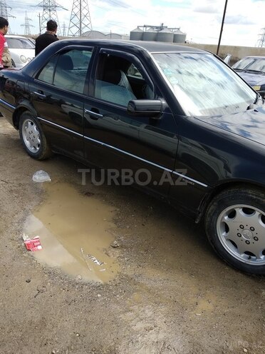 Mercedes C 220 1995, 270,000 km - 0.2 l - Bakı