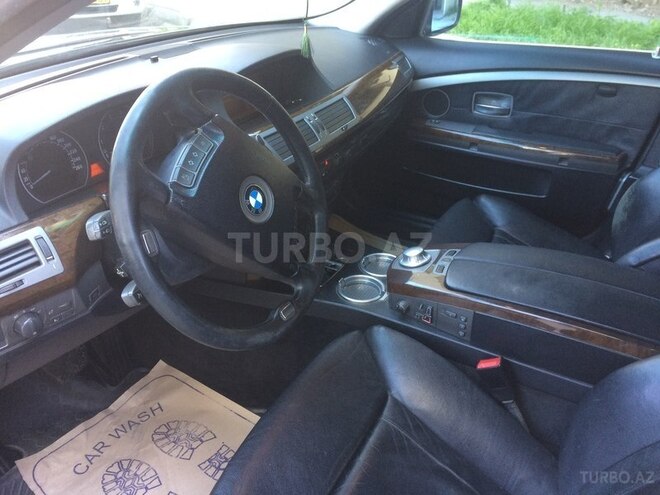 BMW 745 2003, 26,700 km - 4.4 l - Bakı