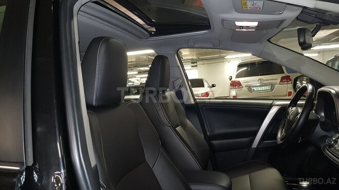 Toyota RAV4 2016, 31,000 km - 2.0 л - Bakı