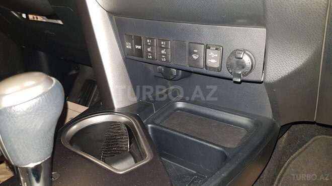Toyota RAV4 2016, 31,000 km - 2.0 л - Bakı