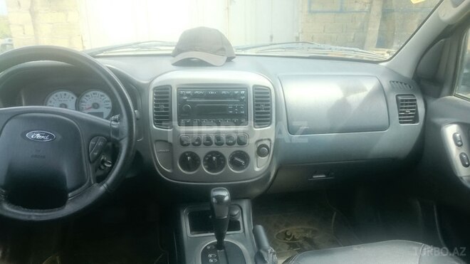 Ford Escape 2005, 147,000 km - 3.0 l - Bakı