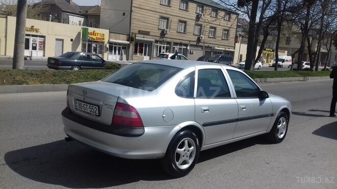 Opel Vita 1997, 232,000 km - 1.8 л - Bakı