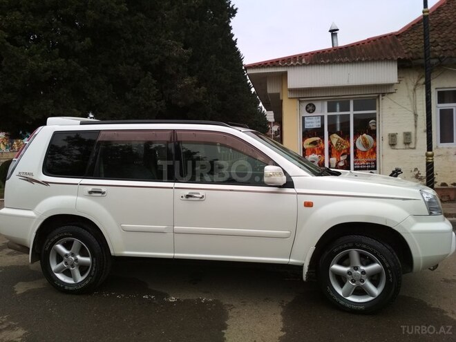 Nissan X-Trail 2002, 179,000 km - 2.0 л - Lənkəran